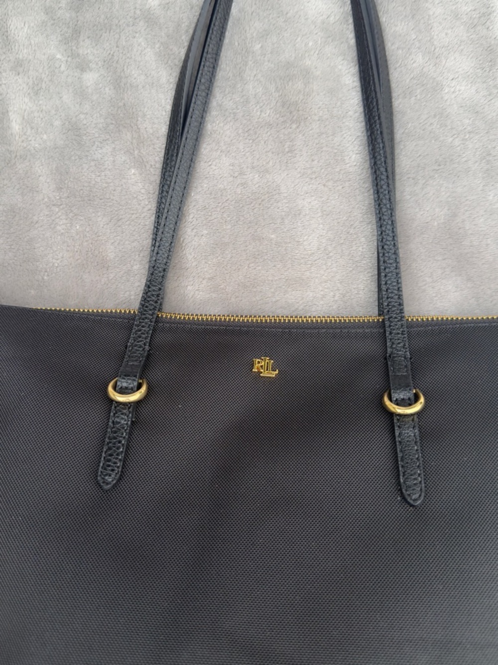 Lauren Ralph Lauren
Keaton Medium Nylon Tote Bag - Picture 4 of 9
